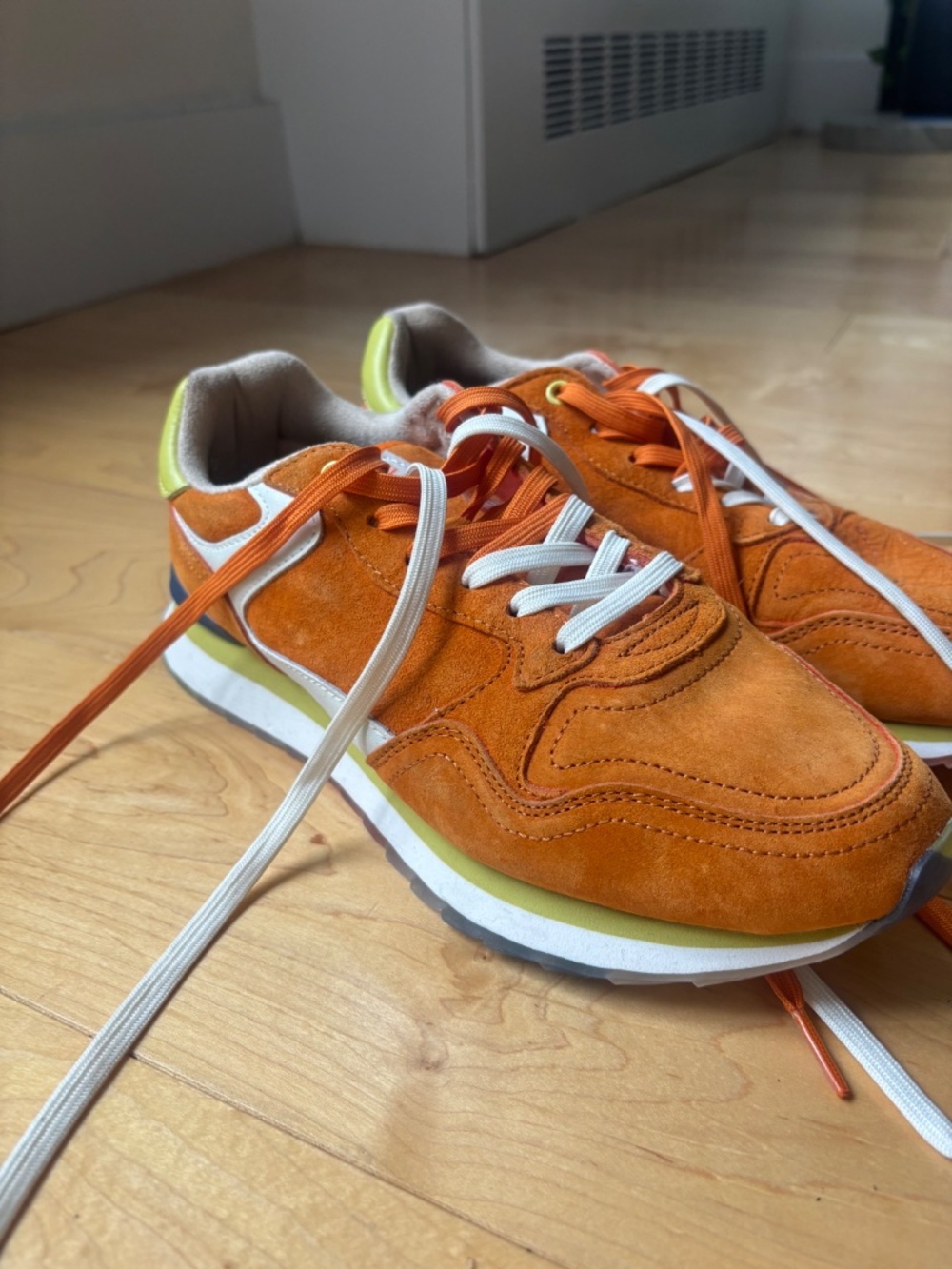 Hoff Sneakers - size US 8.5/ EU 40 - Picture 5 of 5